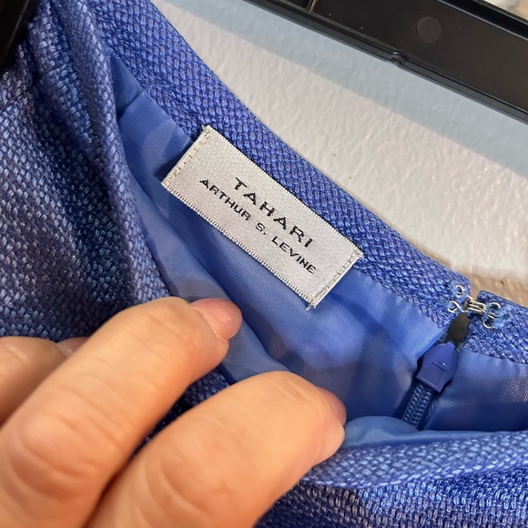 TAHARI Arthur S. Levine Blue Pencil Skirt Size 12 - Picture 6 of 11